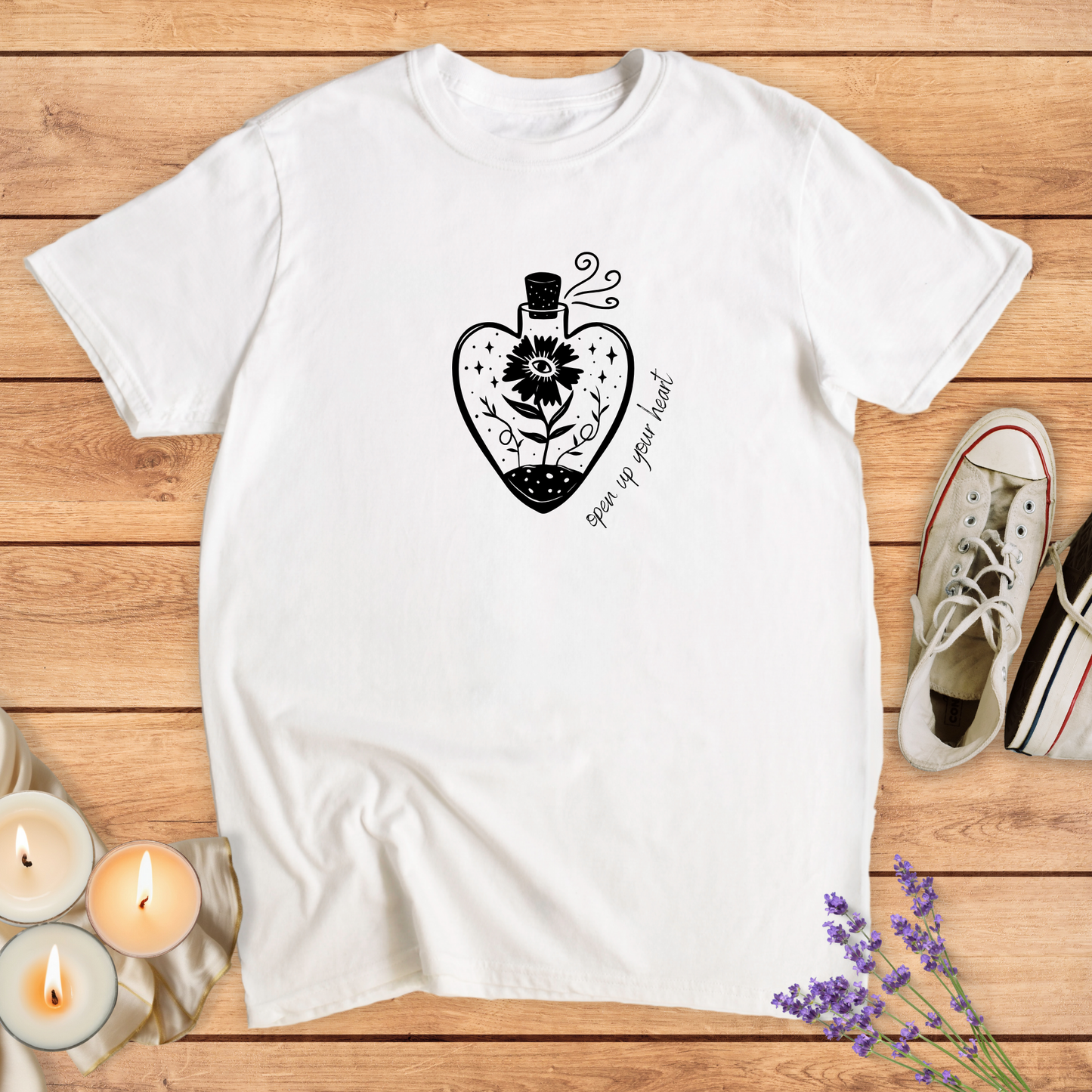 HEART T-SHIRT - T-Shirt - Vibe Culture